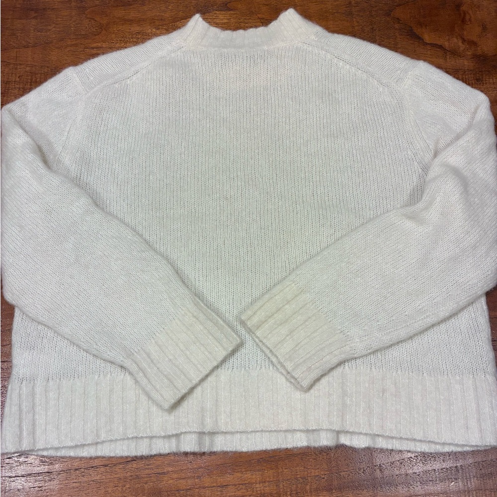 Everlane The Alpaca Cropped Crewneck Sweater Snow Women's XL - Picture 3 of 7